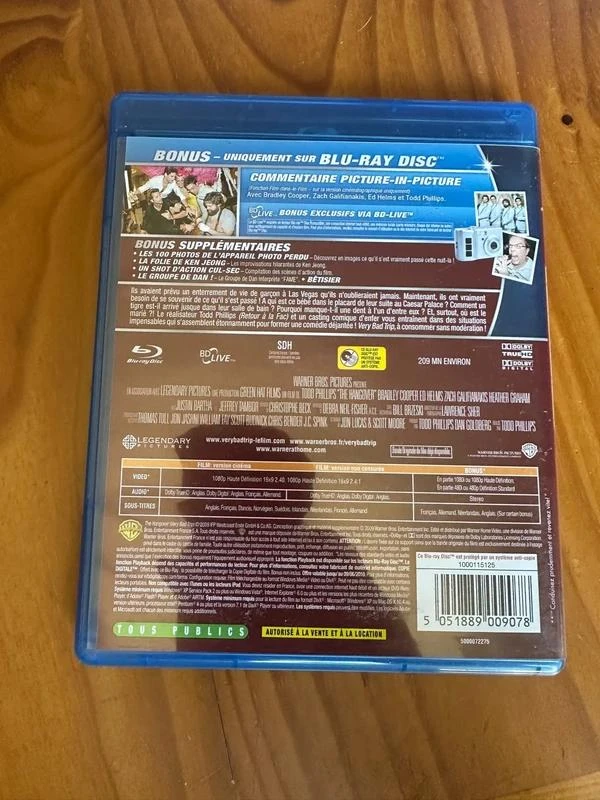 Blu-ray Very Bad Trip versión no censurada – photo 4